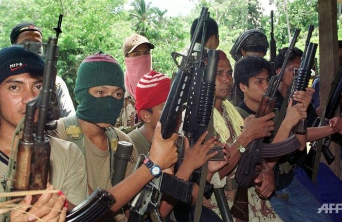 Philippines bắt chuyên gia sản xuất bom của phiến quân Abu Sayyaf Ảnh: AFP
