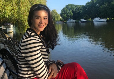 Lễ tang á hậu Thái Lan tử nạn cùng Chủ tịch Leicester diễn ra ở chùa Lễ tang á hậu Thái Lan tử nạn cùng Chủ tịch Leicester diễn ra ở chùa