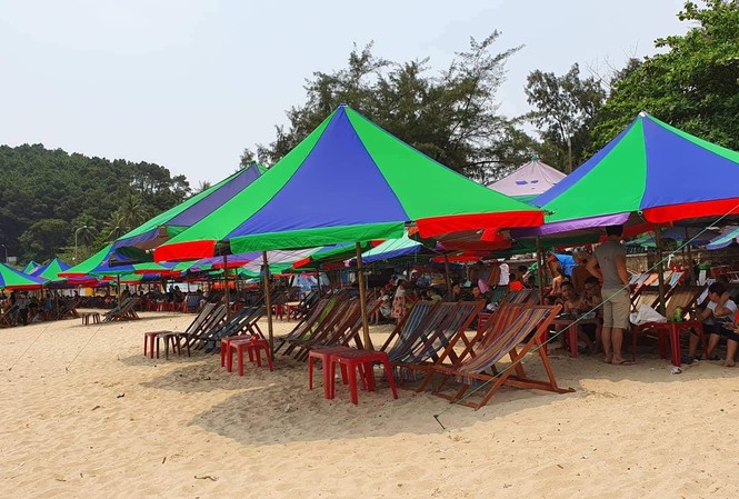 Ngừng mọi hoạt động kinh doanh vỉa hè, bãi biển trái phép tại Đồ Sơn Ngừng mọi hoạt động kinh doanh vỉa hè, bãi biển trái phép tại Đồ Sơn