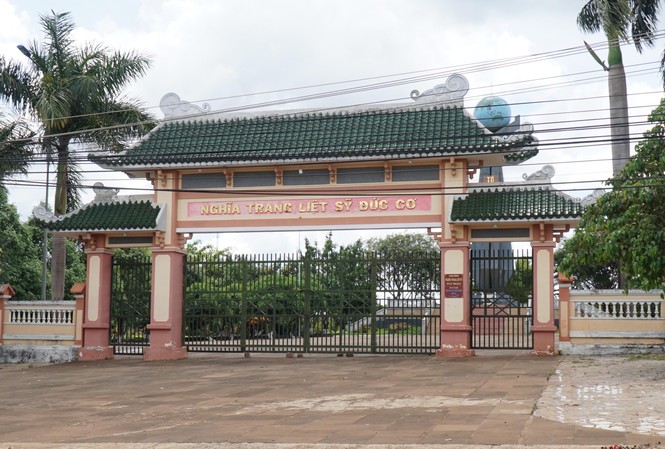 Gạch tên một Chủ tịch huyện khỏi danh sách học lớp cán bộ nguồn Nghĩa trang liệt sĩ Đức Cơ