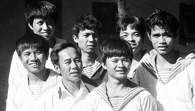 Từ Len Đao, Cô Lin nhớ Gạc Ma Anh hùng Vũ Huy Lễ và đồng đội tàu HQ-505 sau khi hoàn thành xuất sắc nhiệm vụ đóng giữ bãi đá Cô Lin. Ảnh: Nguyễn Viết Thái.