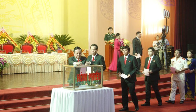 Đảng bộ cấp tỉnh đầu tiên tiến hành Đại hội Đại hội bầu Ban Chấp hành khóa mới.