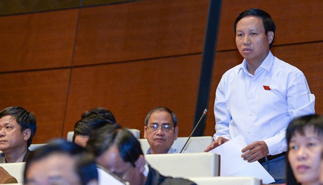 Loại bỏ cán bộ cửa quyền, thủ tục 'lệ làng' Phó Chủ nhiệm Ủy ban Đối ngoại Ngô Đức Mạnh cho rằng, việc kỷ niệm là quan trọng nhưng chúng ta phải dành chi phí ấy cho sự phát triển kinh tế - xã hội. Ảnh: Như Ý.