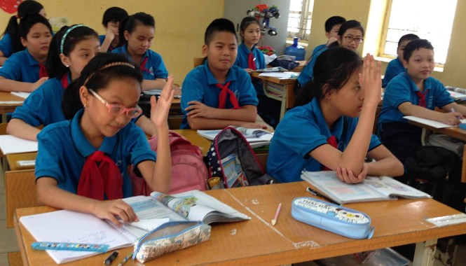 Nhiều học sinh lớp 6 không có thói quen làm bài tập về nhà Học sinh lớp 6 Trường THCS Lê Lợi (Hà Nội) trong một giờ học.