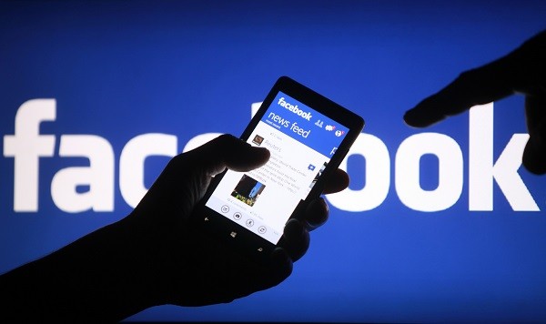 Kỷ luật nhiều người “nói xấu” chủ tịch tỉnh trên Facebook Kỷ luật nhiều người “nói xấu” chủ tịch tỉnh trên Facebook