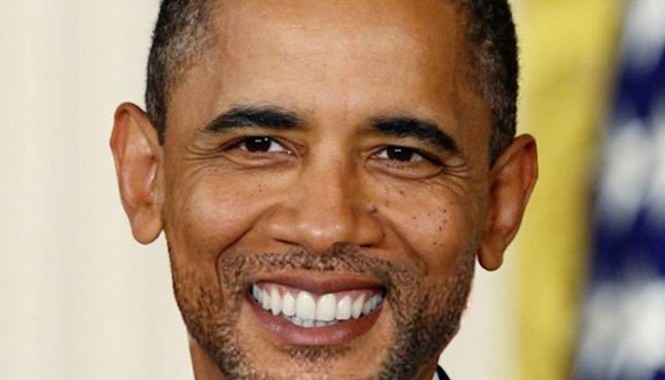 Ông Obama được vẽ thêm râu Ông Obama được vẽ thêm râu