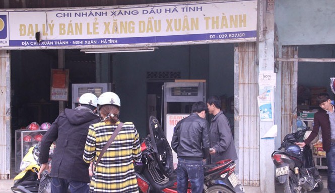 Tin mới vụ 'cây xăng giữ nguyên giá không giảm vì phải bù lỗ?' Đại lý bán lẻ xăng dầu Xuân Thành.