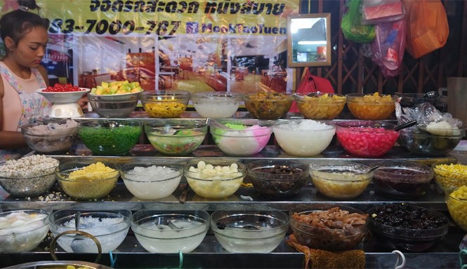 Tây Bán Nhà Mùi vị nhiệt đới ở Bangkok. Ảnh: Kiều Bích Thủy.
