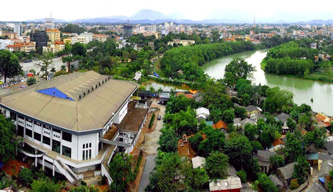 Những văn nghệ sỹ gạo cội trên 'Đồi ông Tấn' Toàn cảnh thành phố Thái Nguyên. Ảnh: Bùi Khắc Thiện.