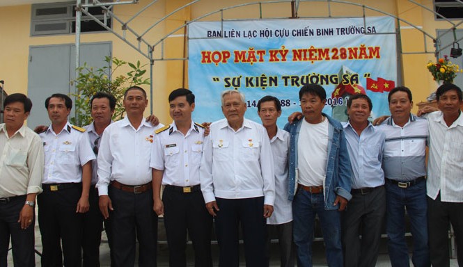 Hội ngộ cựu binh Trường Sa Các cựu binh Trường Sa trong ngày gặp mặt.