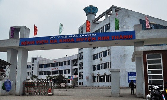 Kỷ luật điều dưỡng 'xem' điện thoại để bệnh nhân chờ Kỷ luật điều dưỡng 'xem' điện thoại để bệnh nhân chờ