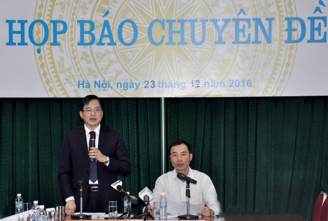 Mới bán 9% cổ phần Vinamilk, trong nước đã không hấp thụ nổi Ông Đặng Quyết Tiến, Phó Cục trưởng Cục Tài chính doanh nghiệp phát biểu tại buổi họp báo