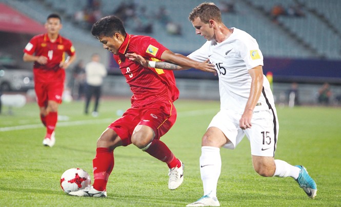 U20 Việt Nam: Một điểm lịch sử ở đấu trường World Cup Các tuyển thủ U20 Việt Nam đã có màn ra mắt đáng khen tại đấu trường U20 World Cup. Ảnh: Ái Xuân.