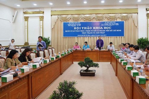 Đua nhau dùng phụ gia, hóa chất nguy hại Đua nhau dùng phụ gia, hóa chất nguy hại