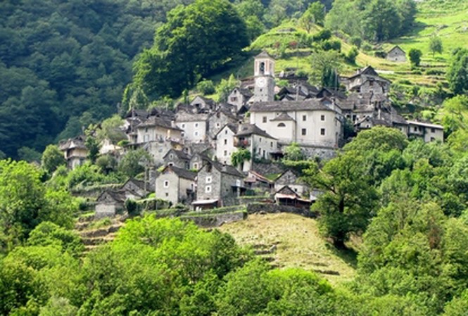 Thụy Sĩ biến ngôi làng nhỏ nhất thành khách sạn Làng Corippo.