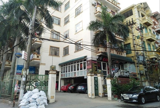Dân sống “chui” vì sai phạm của chủ đầu tư 45 hộ dân tòa nhà Sông Đà Cầu Giấy nhiều năm chịu cảnh sống “chui” giữa Thủ đô. Ảnh: Hà Thành.