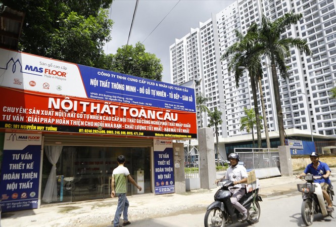 Ôm nhiều 'đất vàng' nhưng cổ phần hóa thì teo tóp Khu đất “vàng” 181 Nguyễn Huy Tưởng (quận Thanh Xuân) đang được cho thuê sai mục đích. Ảnh: Như Ý.