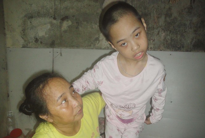 Mồ côi cha mẹ, mắc bệnh hiểm nghèo Mồ côi cha mẹ, mắc bệnh hiểm nghèo