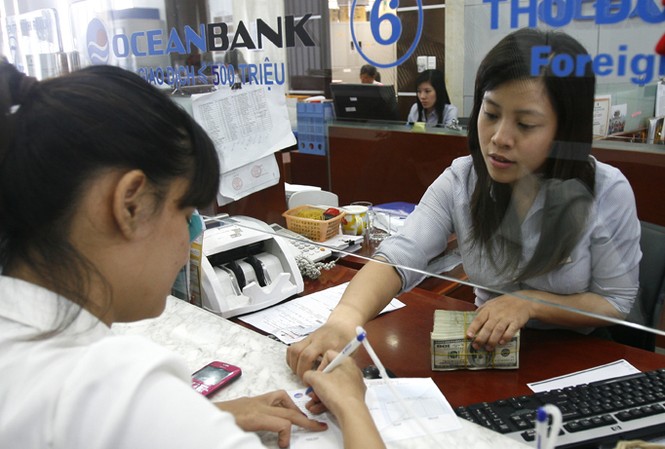 “Không thể cứ có tiền thì được làm ngân hàng” “Không thể cứ có tiền thì được làm ngân hàng”