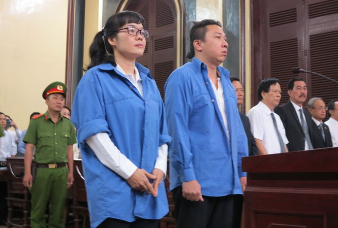 Vụ 'siêu lừa' Huyền Như: VietinBank không phải bồi thường thiệt hại Bị cáo Huỳnh Thị Huyền Như và Võ Anh Tuấn.