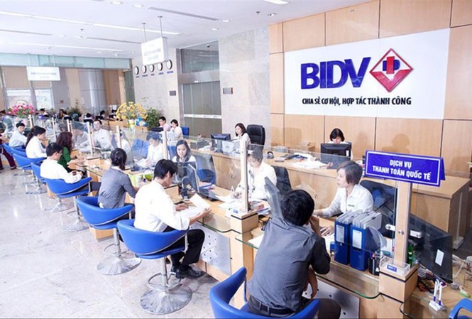Ông Trần Bắc Hà ở BIDV: Công lao và sai phạm Tại một phòng giao dịch của BIDV.