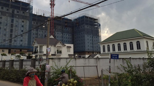 Nhà ở xã hội: 'Treo đầu dê bán thịt chó' Dự án First Home Thạnh Lộc xây dựng trái phép thời gian dài mới bị phát hiện