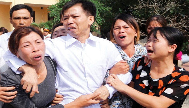 Tranh luận nóng về “quyền im lặng” Ông Nguyễn Thanh Chấn được trả tự do sau 10 năm chịu án oan. Ảnh: Hoàng Hải