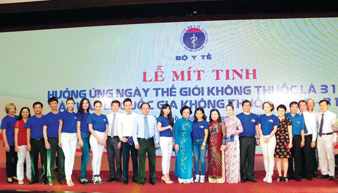 Tăng cường truyền thông về tác hại của thuốc lá Lễ Mít tinh hưởng ứng ngày thế giới không khói thuốc và tuần lễ Quốc gia không thuốc lá
