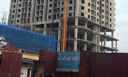 Tin mới nhất về vụ sập giàn giáo chung cư đang xây ở Hà Nội Tòa nhà nơi xảy ra vụ tai nạn.