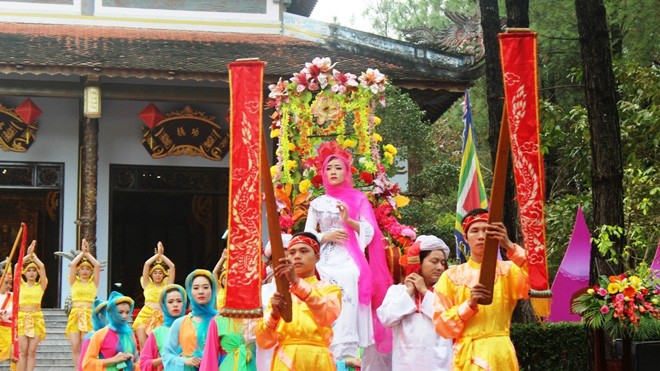 Khai hội đền Huyền Trân “Ngưỡng vọng tiền nhân” Tái hiện lễ rước công chúa Huyền Trân tại lễ hội