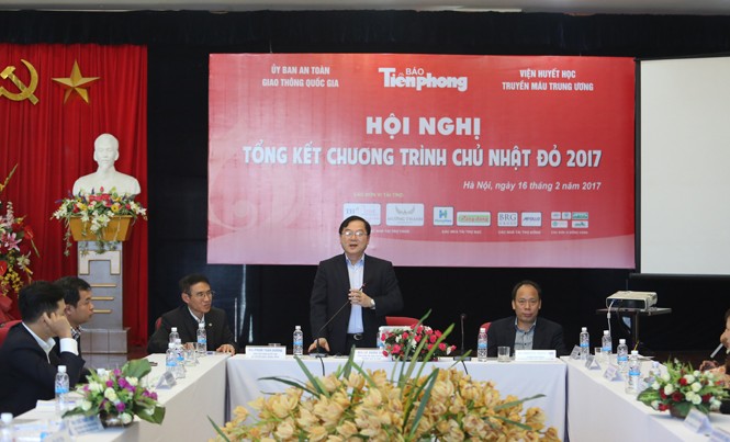 Chủ nhật Đỏ - hành trình thiện nguyện vì cộng đồng Chủ nhật Đỏ - hành trình thiện nguyện vì cộng đồng
