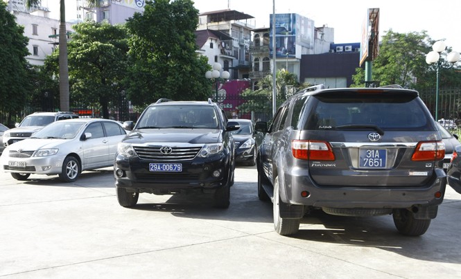 Hà Nội không thanh lý xe công kiểu bán “sắt vụn” Khoán xe công trên toàn thành phố, Hà Nội sẽ tiết kiệm 50 tỷ đồng/năm