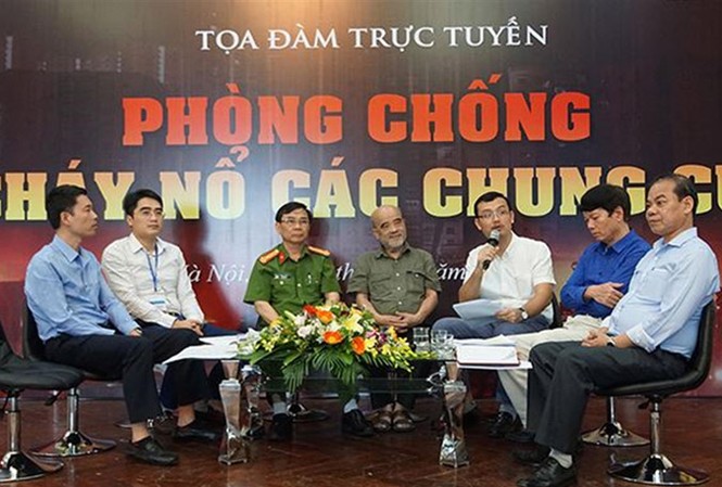 Cắt điện, nước chung cư vi phạm PCCC Toàn cảnh buổi tọa đàm phòng chống cháy nổ chung cư. Ảnh: Mạnh Thắng.