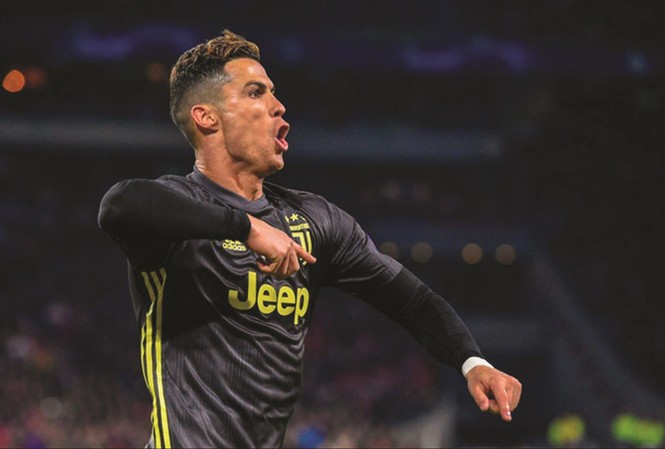 Ronaldo: Tuổi 34 vẫn đẳng cấp và khác biệt Ronaldo: Tuổi 34 vẫn đẳng cấp và khác biệt