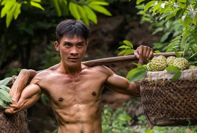 Nồng nàn đại ngàn ải Bắc “Chàng trai ải Bắc”. Ảnh nghệ thuật của Lưu Minh Dân