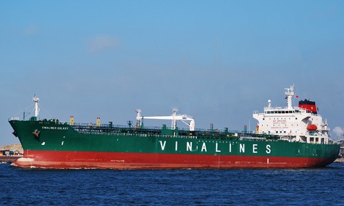 Chỉ bán được hơn 1% cổ phần ra công chúng: Vinalines đã lường trước Vinalines tiếp tục cơ cấu đội tàu, bán bớt tàu không hiệu quả. Ảnh: F.M