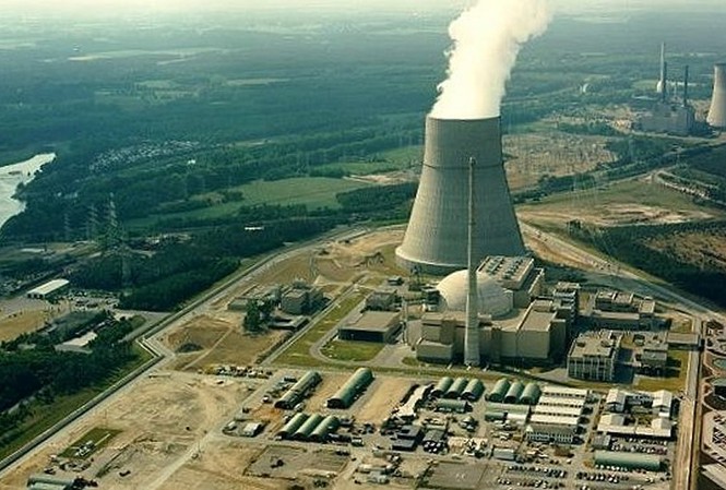 Mỹ đe dọa tấn công, Iran rời xa cam kết hạt nhân Nhà máy điện hạt nhân Bushehr của Iran. Ảnh: globalsecurity.org