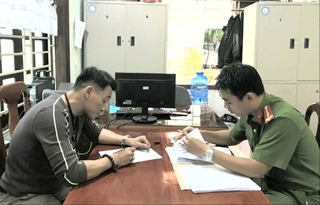 Bị bắt sau 23 năm trốn truy nã Lê Văn Thuấn bị cơ quan Công an tỉnh Quảng Trị bắt giữ sau 23 năm trốn lệnh truy nã bằng tên thật