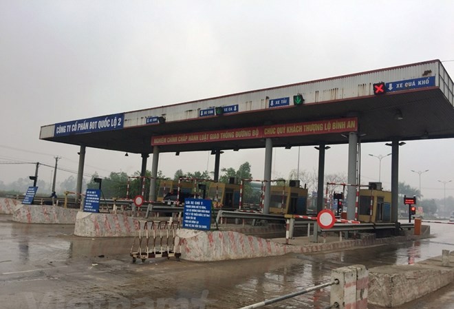 Miễn phí xe của dân quanh trạm BOT Quốc lộ 2 Vĩnh Phúc Trạm thu phí BOT Quốc lộ 2 đoạn Nội Bài-Vĩnh Yên. (Ảnh: Việt Hùng/Vietnam+)