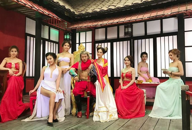 Phim 'rác', clip nhảm lũng đoạn YouTube Kênh “Ghiền Mỳ Gõ” tập trung câu view bằng chuyện tình dục, cảnh khoe thân, hở bạo