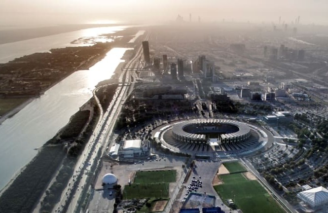 Choáng ngợp với sân vận động tổ chức trận Việt Nam vs Iraq Sân Zayed Sports City nhìn từ xa