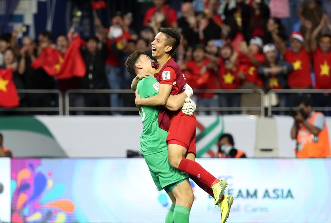 Thủ môn Đặng Văn Lâm lọt top cản phá nhiều nhất Asian Cup 2019 Đặng Văn Lâm ăn mừng sau chiến thắng trước Jordan