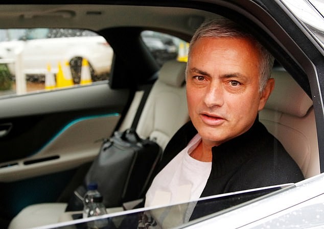 HLV Mourinho chấp nhận án 12 tháng tù vì tội trốn thuế HLV Jose Mourinho