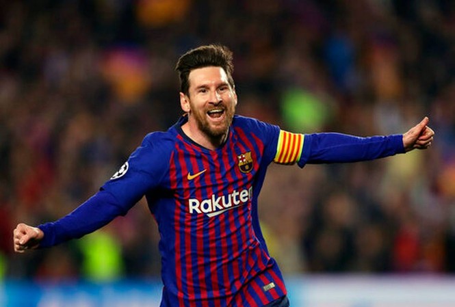 Hãy trao ngay Quả bóng vàng 2019 cho Messi Lionel Messi vừa lập cú đúp giúp Barca đè bẹp M.U