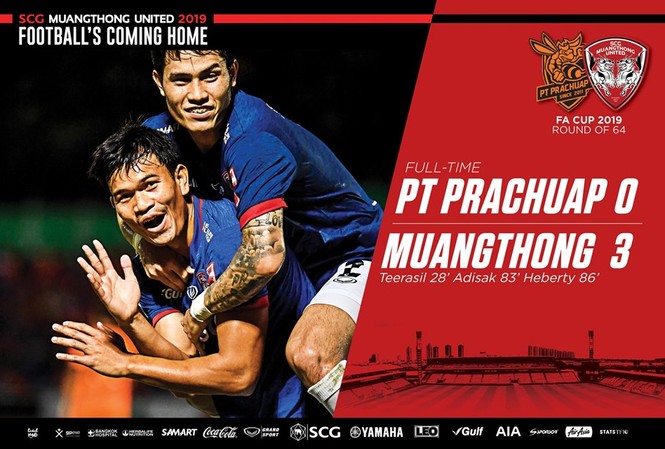 Văn Lâm giữ sạch lưới, Muangthong đè bẹp Prachuap Văn Lâm giữ sạch lưới, Muangthong đè bẹp Prachuap