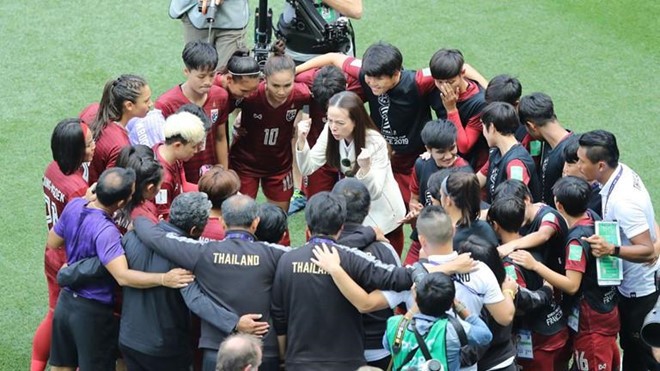 Tuyển nữ Thái Lan ghi được bàn thắng đầu tiên ở World Cup Tuyển nữ Thái Lan ghi được bàn thắng đầu tiên ở World Cup