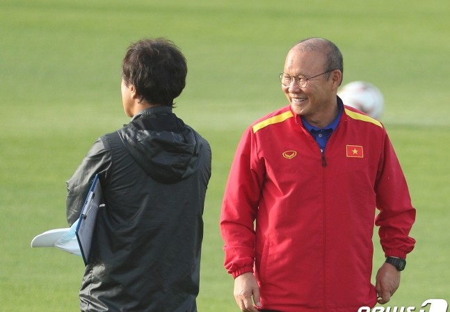 Báo Hàn Quốc: ‘Hiệu ứng Park Hang Seo giúp tuyển Việt Nam thăng tiến’ HLV Park Hang Seo. Ảnh: Naver Sport.