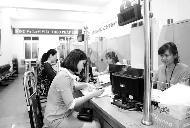 BHXH Việt Nam đặt 6 trọng tâm cải cách hành chính năm 2019 Năm 2019, BHXH Việt Nam tiếp tục đạt mục tiêu cải cách mạnh mẽ thủ tục hành chính và ứng dụng công nghệ thông tin