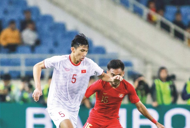 King’s Cup 2019: HLV Park Hang Seo đau đầu vì hàng phòng ngự Hàng thủ đang khiến HLV Park Hang Seo lo lắng. Ảnh: VSI