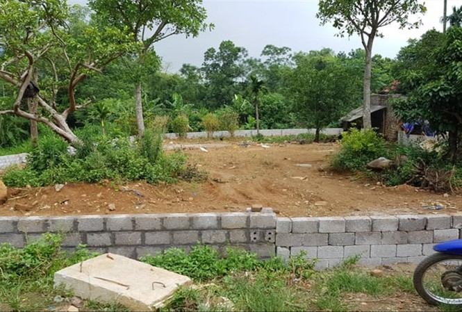 Dân khổ vì 20 dự án treo Dự án treo khiến người dân gặp khó trong việc làm sổ đỏ, sang nhượng đất. Ảnh: N.M
